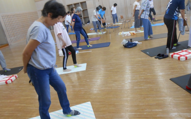 膝痛・腰痛緩和体操